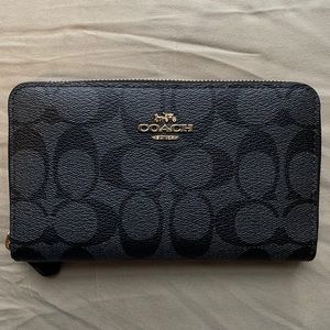 Coach New Wallet